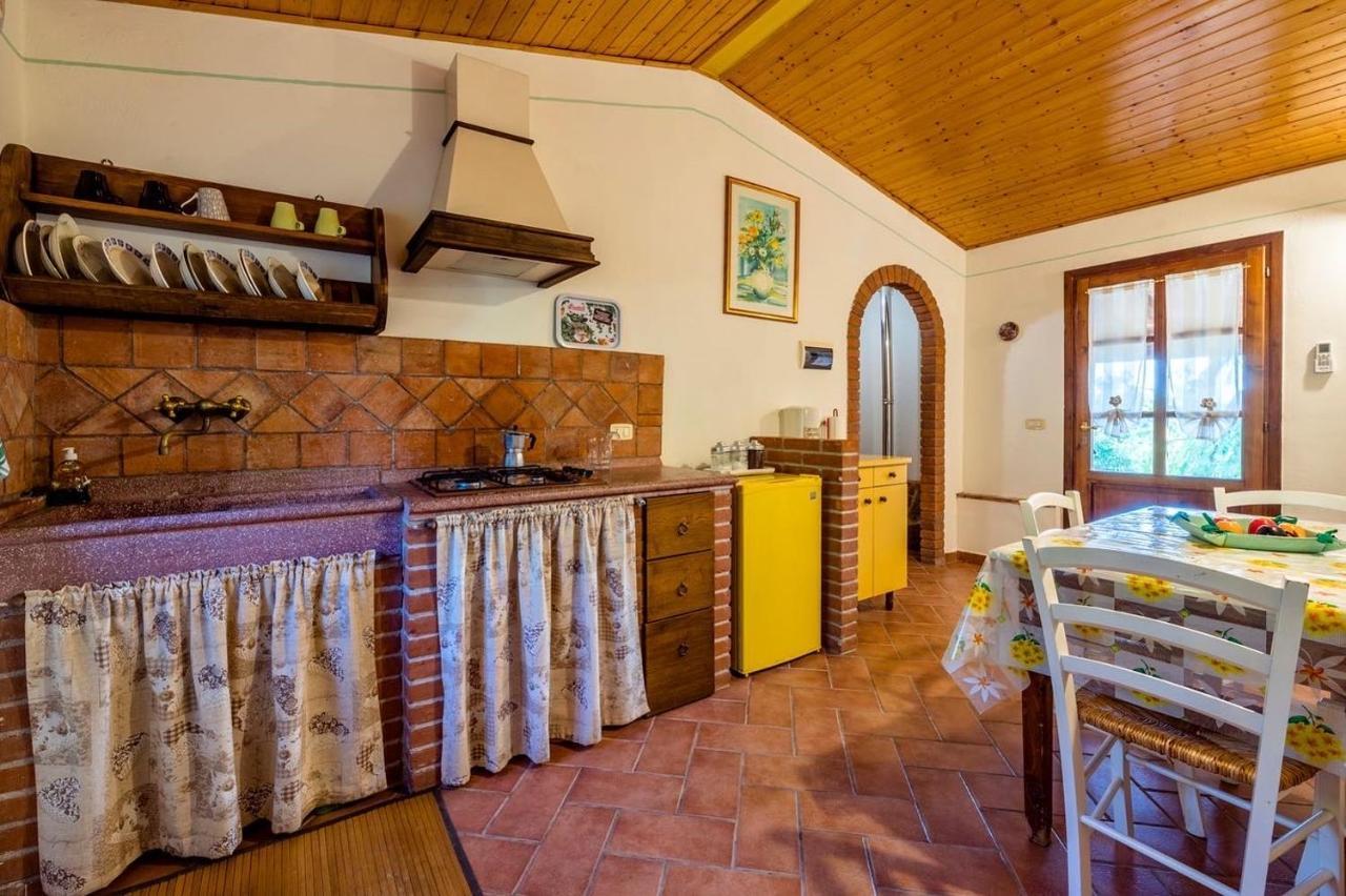 Гостевой дом Agriturismo Il Feudo Гроссето Экстерьер фото